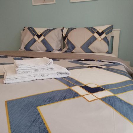 Apartment Centrum - Free Private Parking Novi Sad Ngoại thất bức ảnh