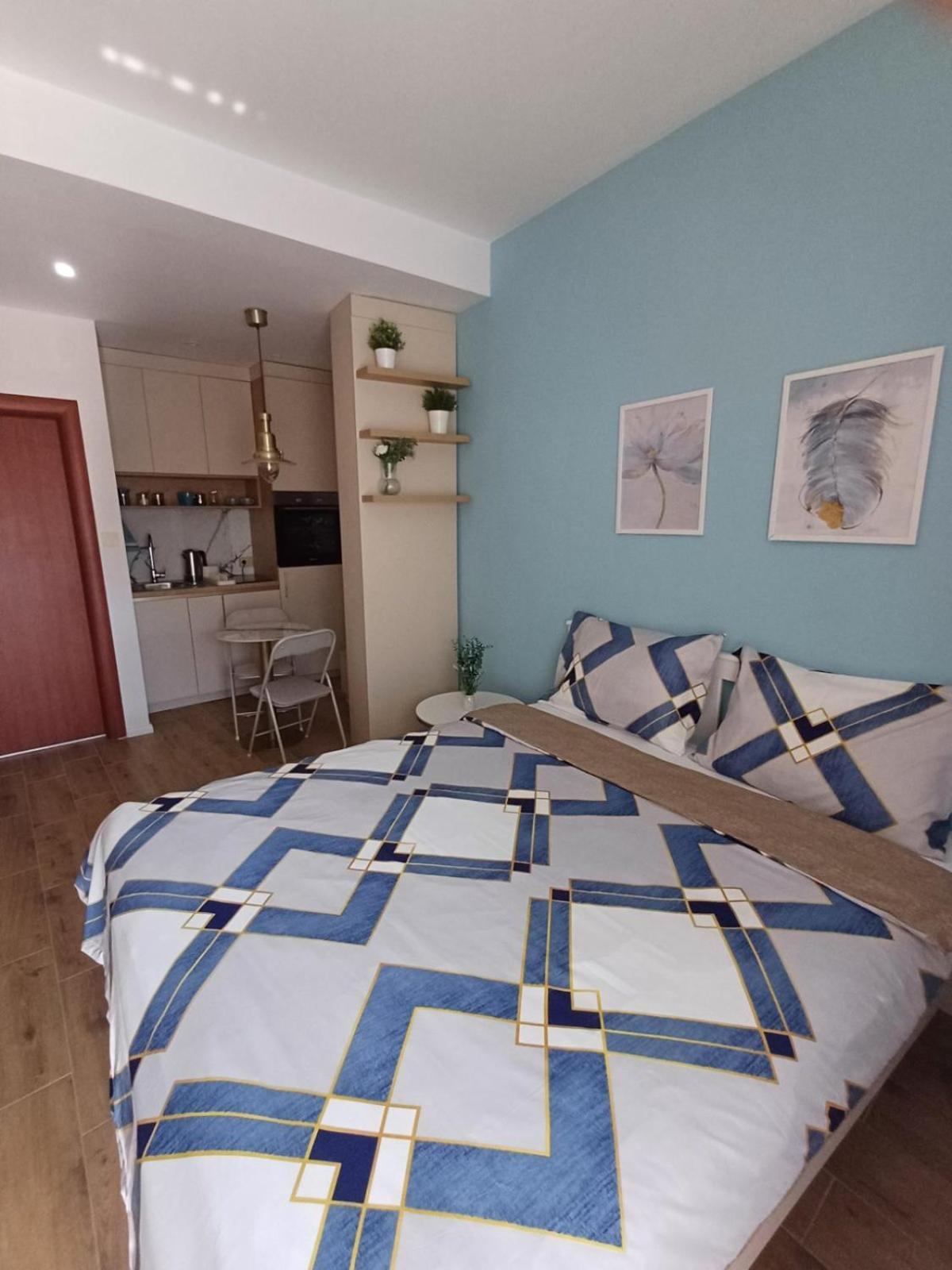 Apartment Centrum - Free Private Parking Novi Sad Ngoại thất bức ảnh